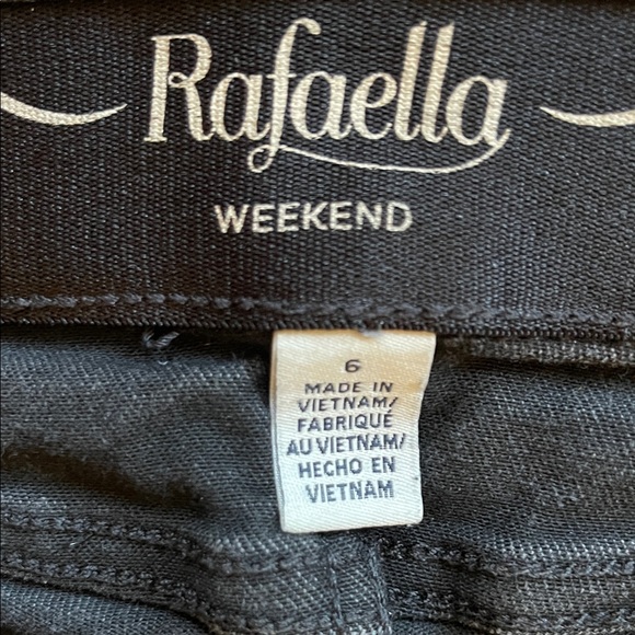 Rafaella Black Jeans Size 6 Stretch in Tummy Area - Picture 2 of 11